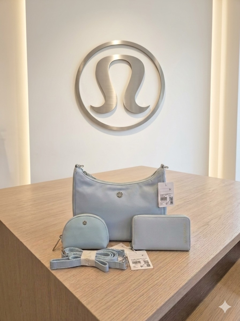 Lululemon SET Foam Cloud Blue Crossbody Bag & Wristlet With Pouch & Wallet - Picture 2 of 12